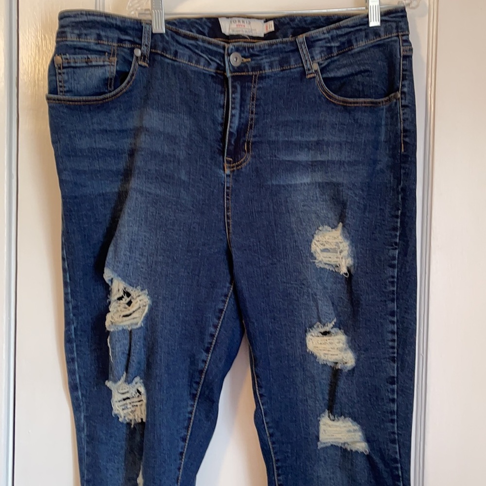 Torrid High Rise Ultra Skinny Ripped Jeans - 20T